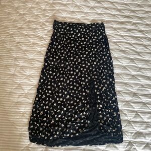 Hollister midi high rise woven skirt with slit